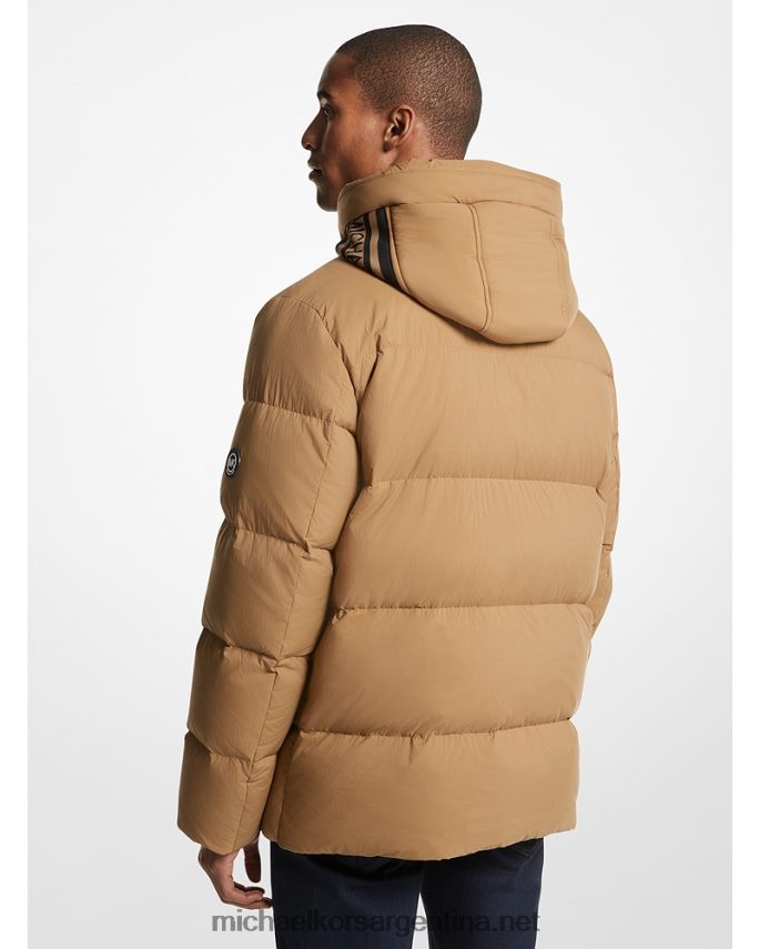hombres cáscara chamarra capitonada con cinta del logo Michael Kors T46HB02799