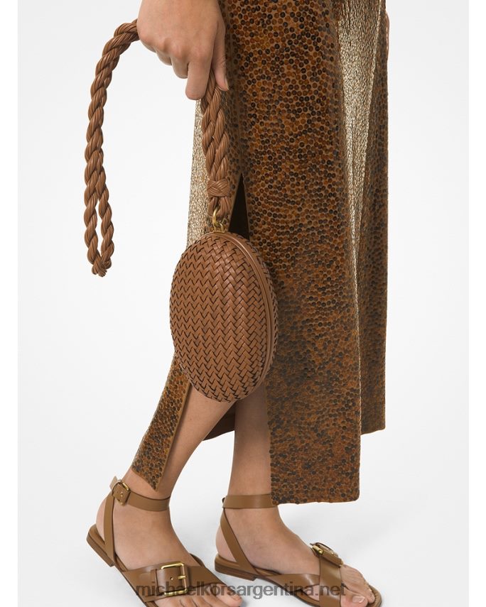 mujer castaña minaudiere de cuero tejido a mano colección joni Michael Kors T46HB01640